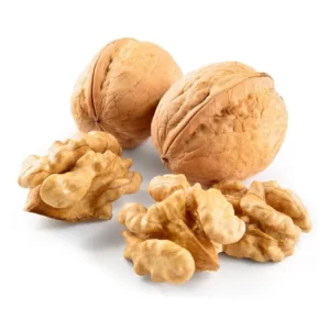 درخت گردو تویسرکان